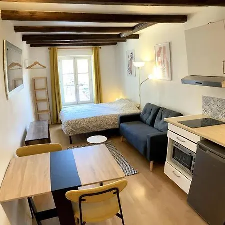 Confortable Centre